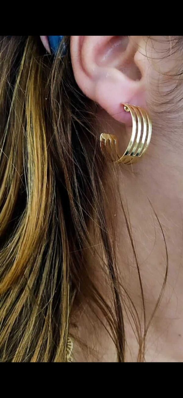 Argola três aros larga, folheada a ouro18k