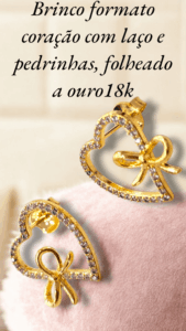 Brinco formato coração com laço e pedrinhas, folheado a ouro18k