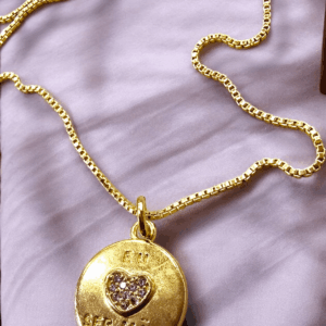 Coleção do dia das Mães Gargantilha com medalha ( eu amo ser mão), um mimo.
